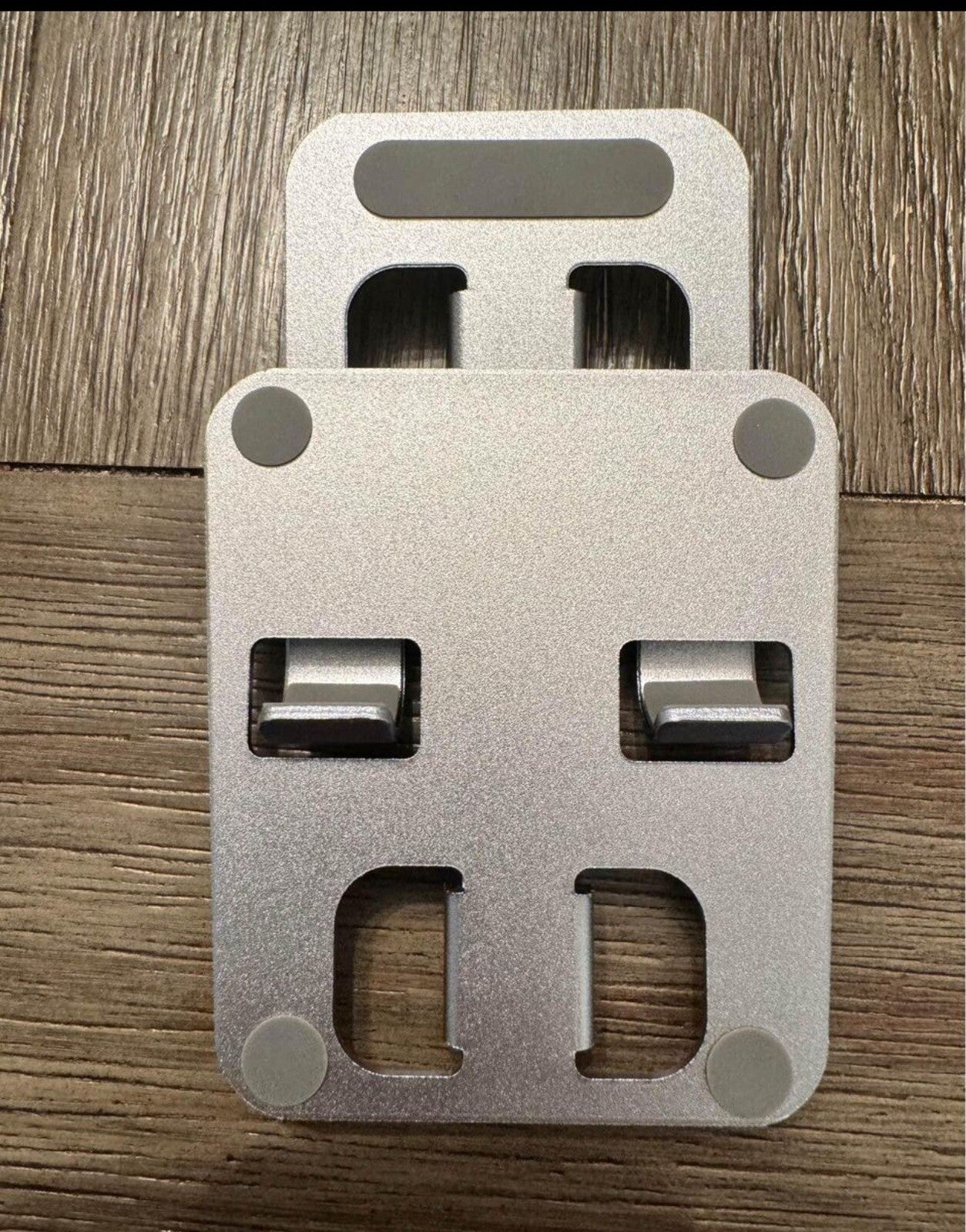 Portable Aluminum Alloy Adjustable Tablet Stand Desktop For Ipad-Silver