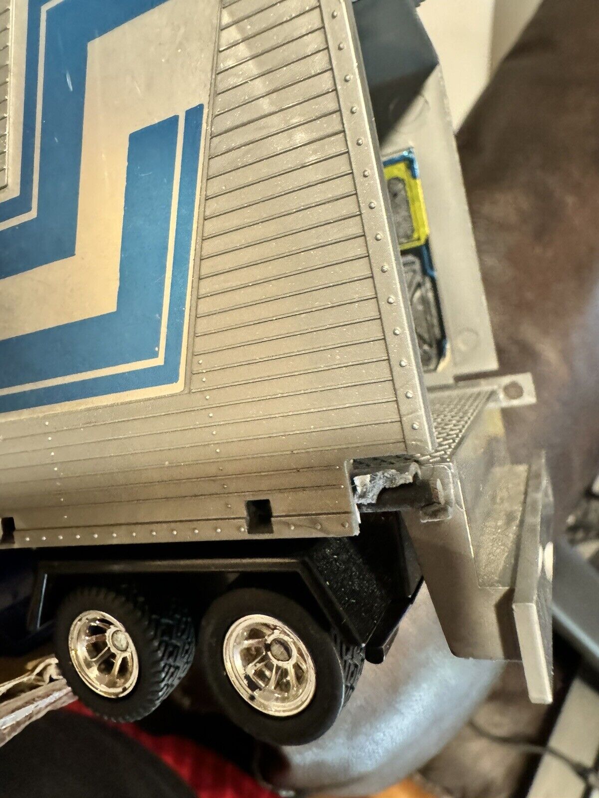 Transformers G1 Optimus Prime Near Complete T3 W/small Imperfection