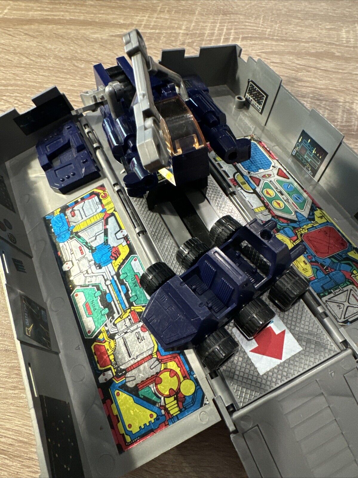 Transformers G1 Optimus Prime Near Complete T3 W/small Imperfection