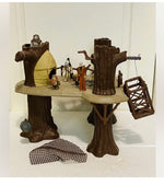 Star Wars 1983 Ewok Village playset Kenne w/4 figures incomplete. Vintage