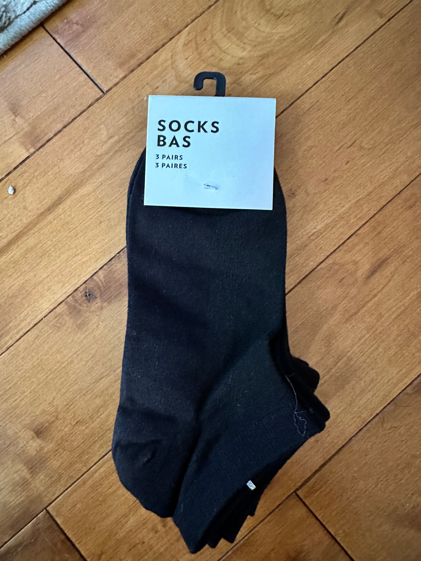 NEW- Socks bass for woman